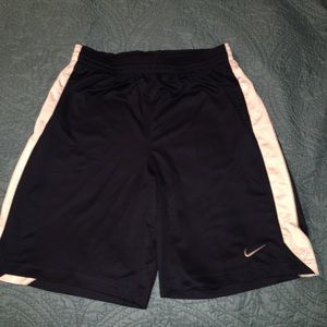 Men’s XL Nike athletic shorts